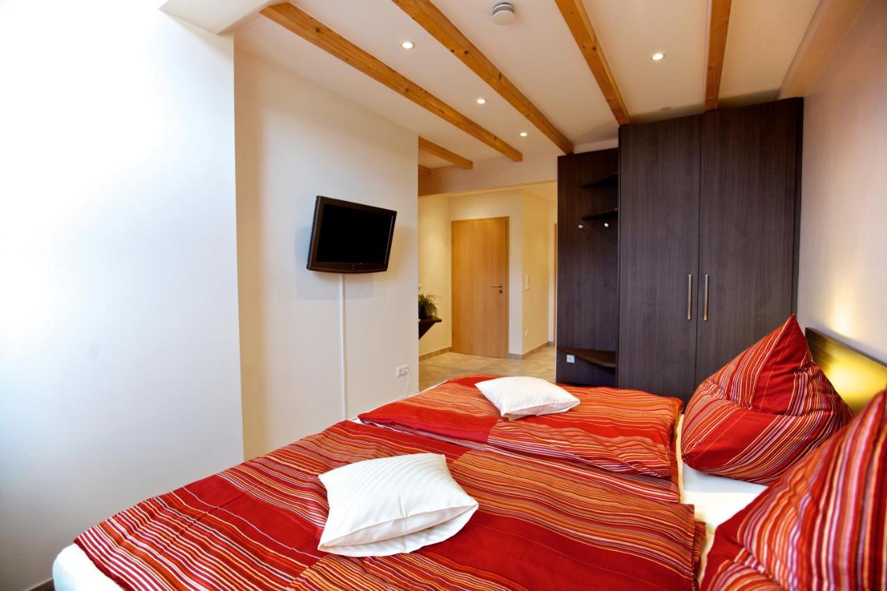 Genholter Hof Hotel Bruggen  Bagian luar foto