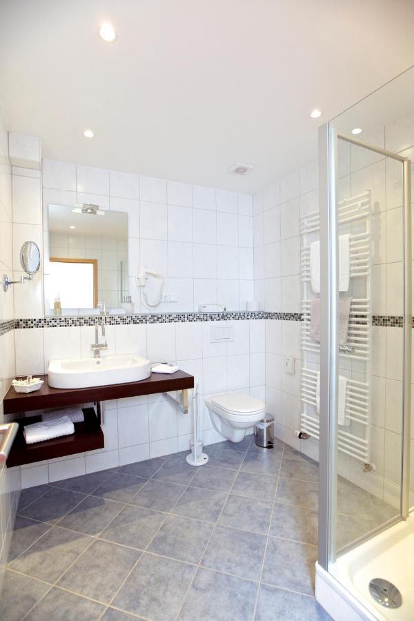 Genholter Hof Hotel Bruggen  Bagian luar foto
